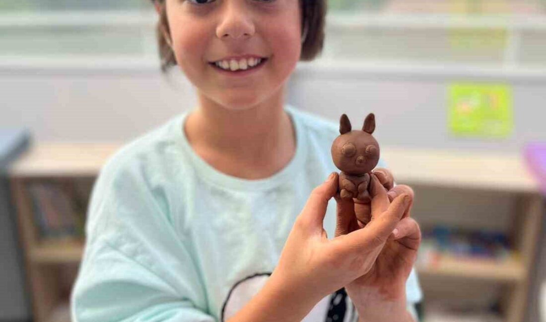 Başiskele’de çocukların yaz tatilinde hem eğlenip hem de el becerilerini