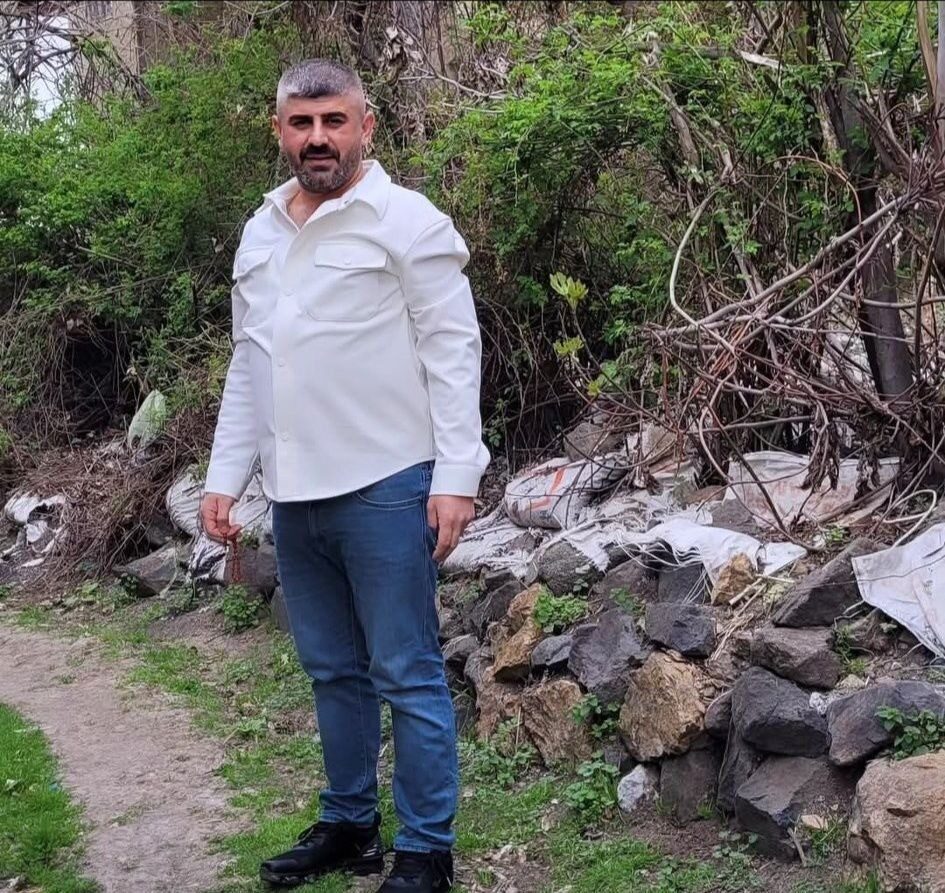 Çorum’un Osmancık ilçesinde bir vatandaş, tartıştığı şahıs tarafından silahla vurularak