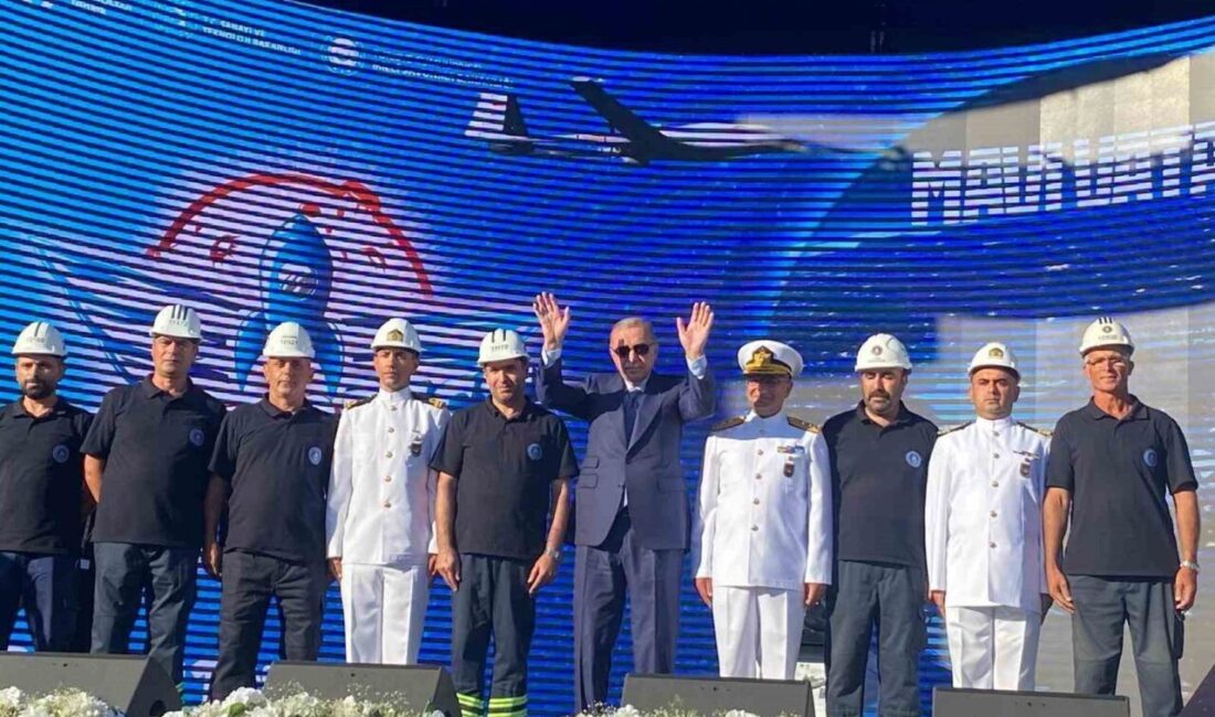 Cumhurbaşkanı Recep Tayyip Erdoğan, İstanbul Tersanesi Komutanlığı’nda gerçekleştirilen ‘Teknofest Mavi