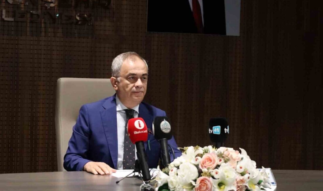 Kocaeli Büyükşehir Belediyesi Ulaşım Koordinasyon Merkezi toplantısında ulaşım düzenlemeleri ve