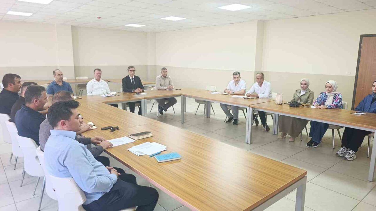 Bayburt İl Milli Eğitim Müdürü Ömer Faruk Kahraman, Demirözü İlçe