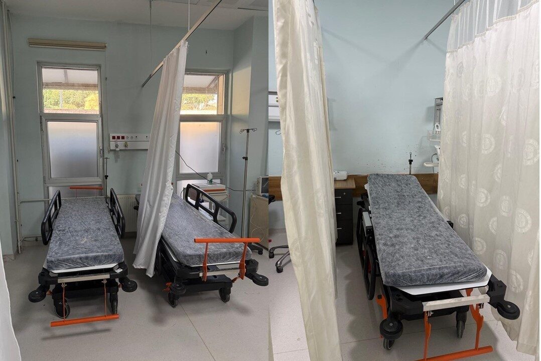 DEM Parti Hakkari milletvekilinin gündeme getirdiği yıpranmış sedye paylaşımına hastane