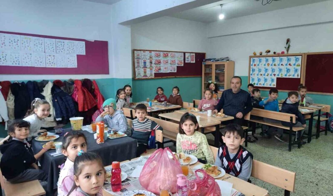 Samsun’da serinlemek için girdiği denizde boğulma tehlikesi geçiren öğretmen, kaldırıldığı