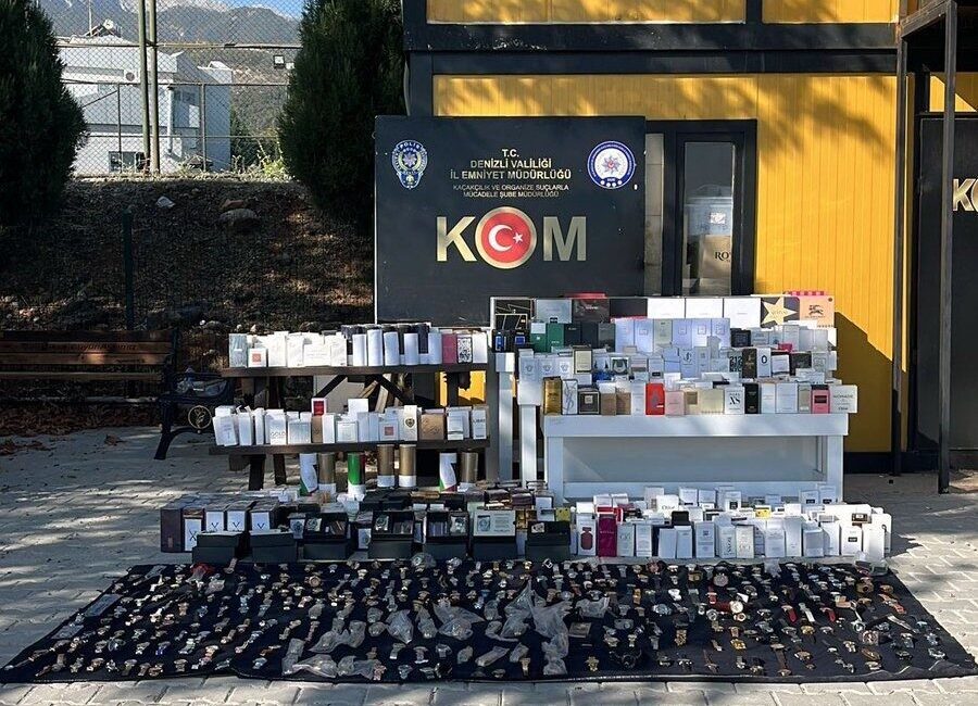 DENİZLİ (İHA) – Denizli’de polisin düzenlediği operasyonda binlerce kaçak eşyayı