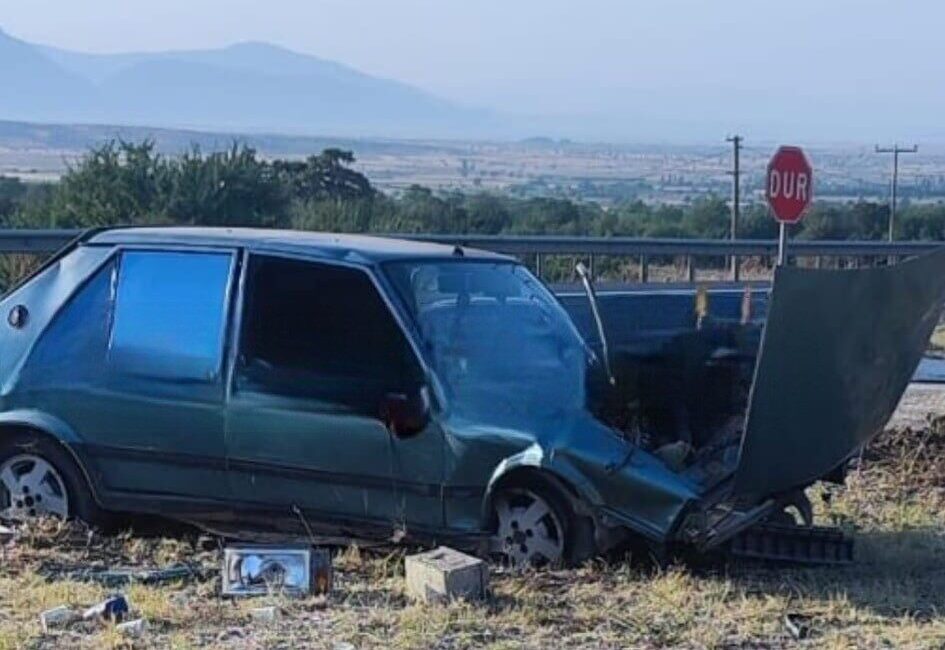 Denizli’de 9 yaşındaki çocuk, babasının kullandığı otomobilin kontrolünden çıkıp takla