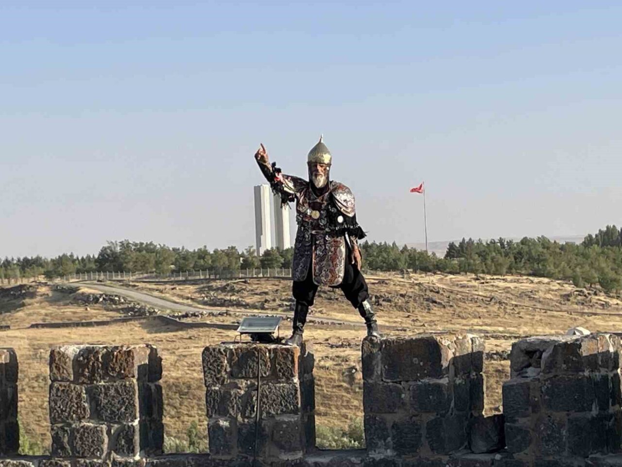 Denizli’nin Tavas ilçesinden Malazgirt sevdalısı Hacı Hasan Keskin, yıllar önce