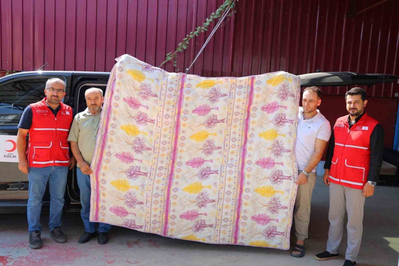 Kahramanmaraş’ta küçük bir işletmesi bulunan yorgancı Zülfikar Çırak, bin adet