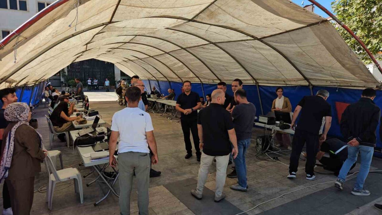 Balıkesir’in Sındırgı ilçesinde 10 Ağustos’ta meydana gelen 6,1 büyüklüğündeki depremin