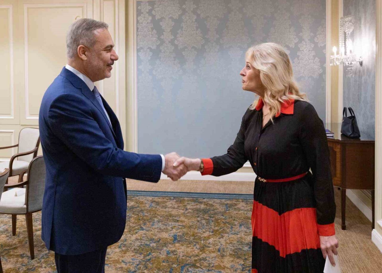 Dışişleri Bakanı Hakan Fidan, Dublin’de İrlanda-Türkiye Dostluk Grubu’nun Düzenleyicisi (Convenor)