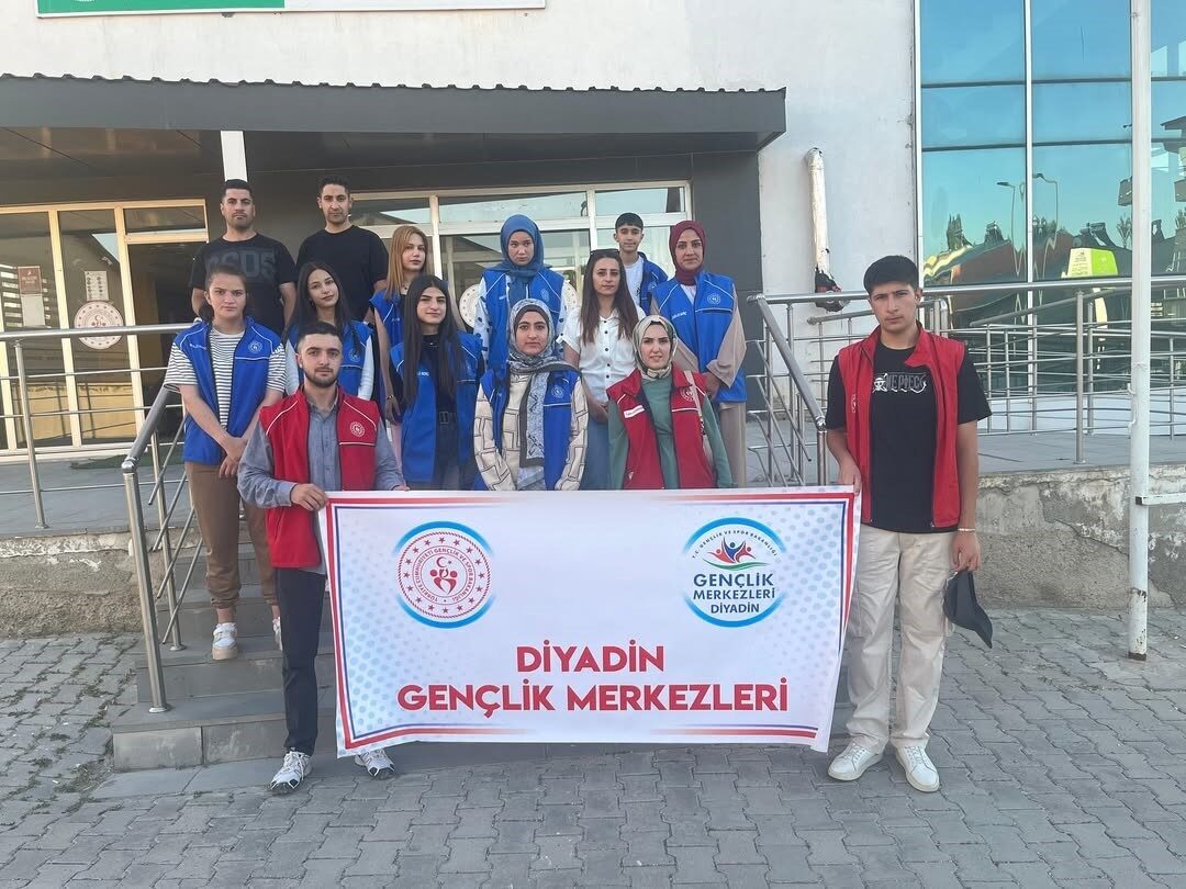 Malazgirt Zaferi’nin 954. yıl dönümü dolayısıyla düzenlenen etkinliklere Diyadin’den de