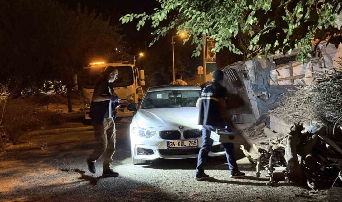 Diyarbakır’ın merkez Sur ilçesinde iki grup arasında yaşanan silahlı kavgada