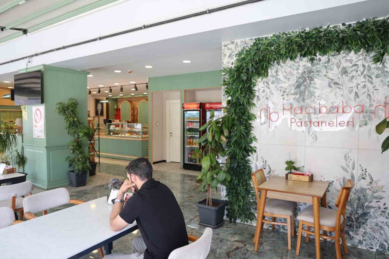 Diyarbakır’da faaliyet yürüten Hacıbaba Pastaneleri Yönetim Kurulu Başkanı Yılmaz Elaldı,