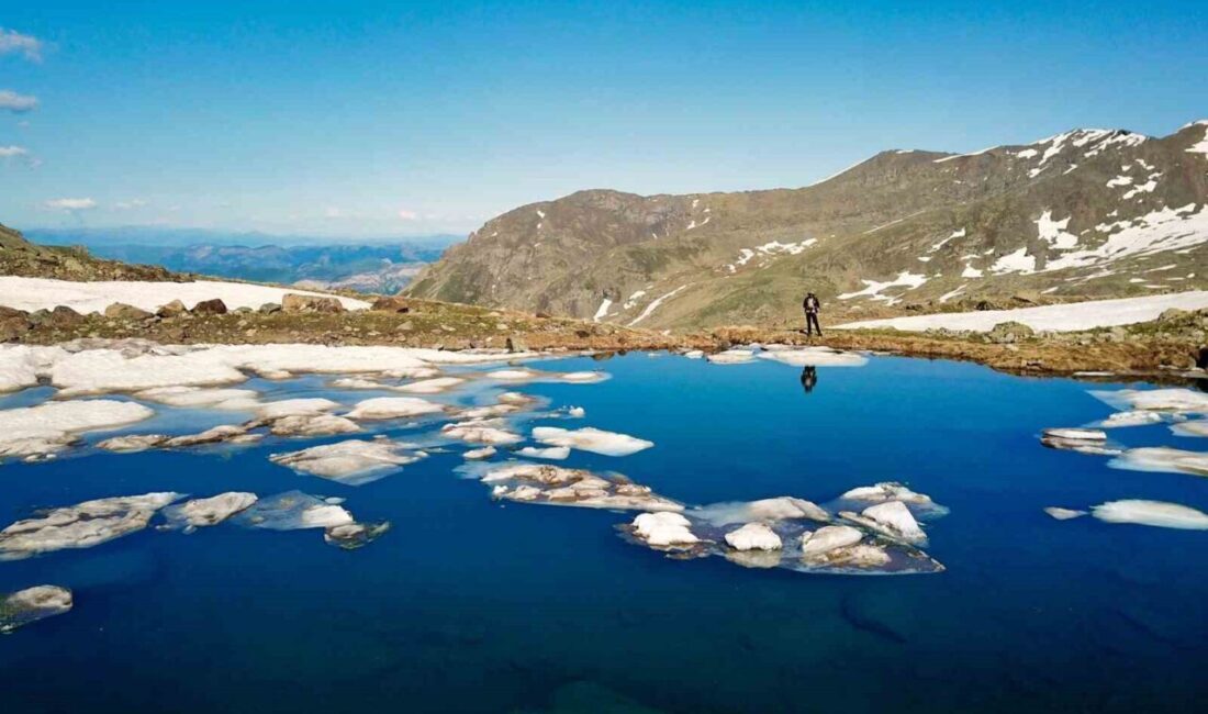 Doğal güzellikleriyle öne çıkan Doğu Karadeniz’in buzul gölleri, kontrolsüz insan