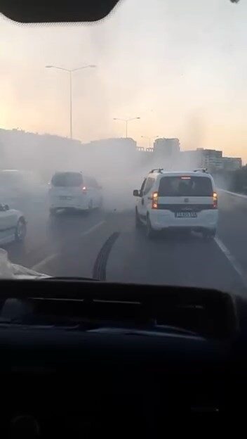 Bursa’da bir düğün konvoyunda yine alışıldık magandaların görüntüleri ortaya çıktı.