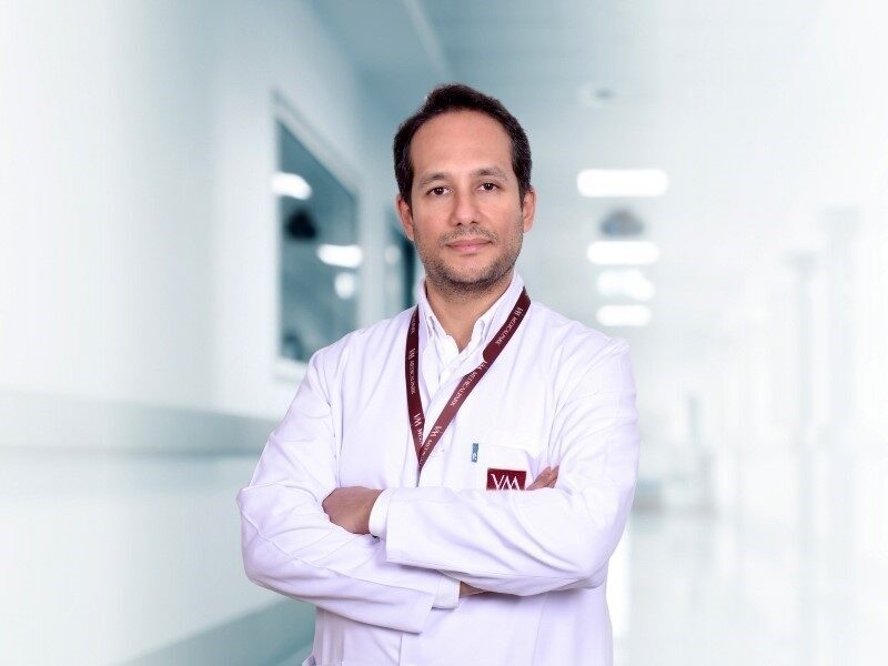 Ortopedi ve Travmatoloji Uzmanı Prof. Dr. İsmet Yalkın Çamurcu, çocuklardaki