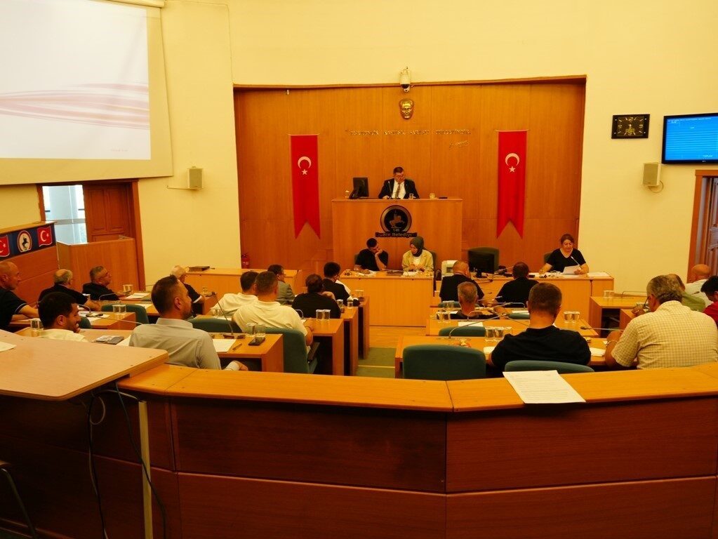 Düzce Belediye Meclisi Ağustos ayı 2. birleşim toplantısı tamamlandı. Başkan