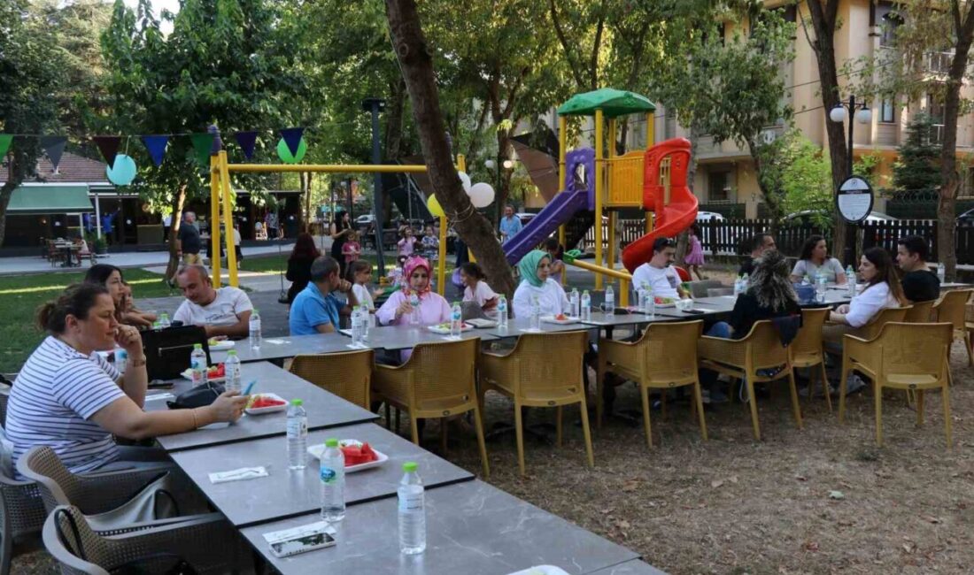 2026 eğitim-öğretim yılında ilkokul 1. sınıfa başlayacaklar. Düzce Belediye Başkanı