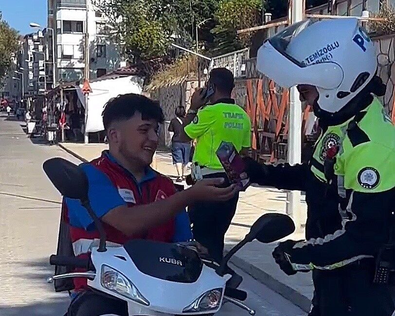 Düzce (İHA) – Düzce’nin Akçakoca ilçesinde, Düzce İl Emniyet Müdürlüğü’ne