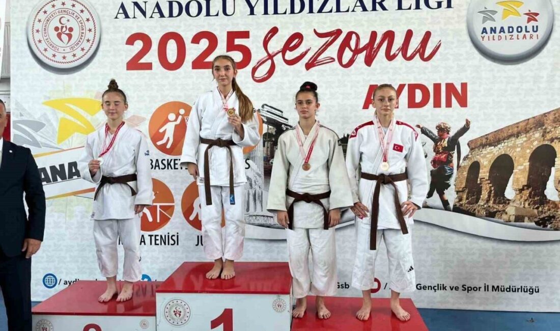 DÜZCE(İHA) – Judo Anadolu Yıldızlar Ligi Türkiye Şampiyonası’nda Düzce’nin kız