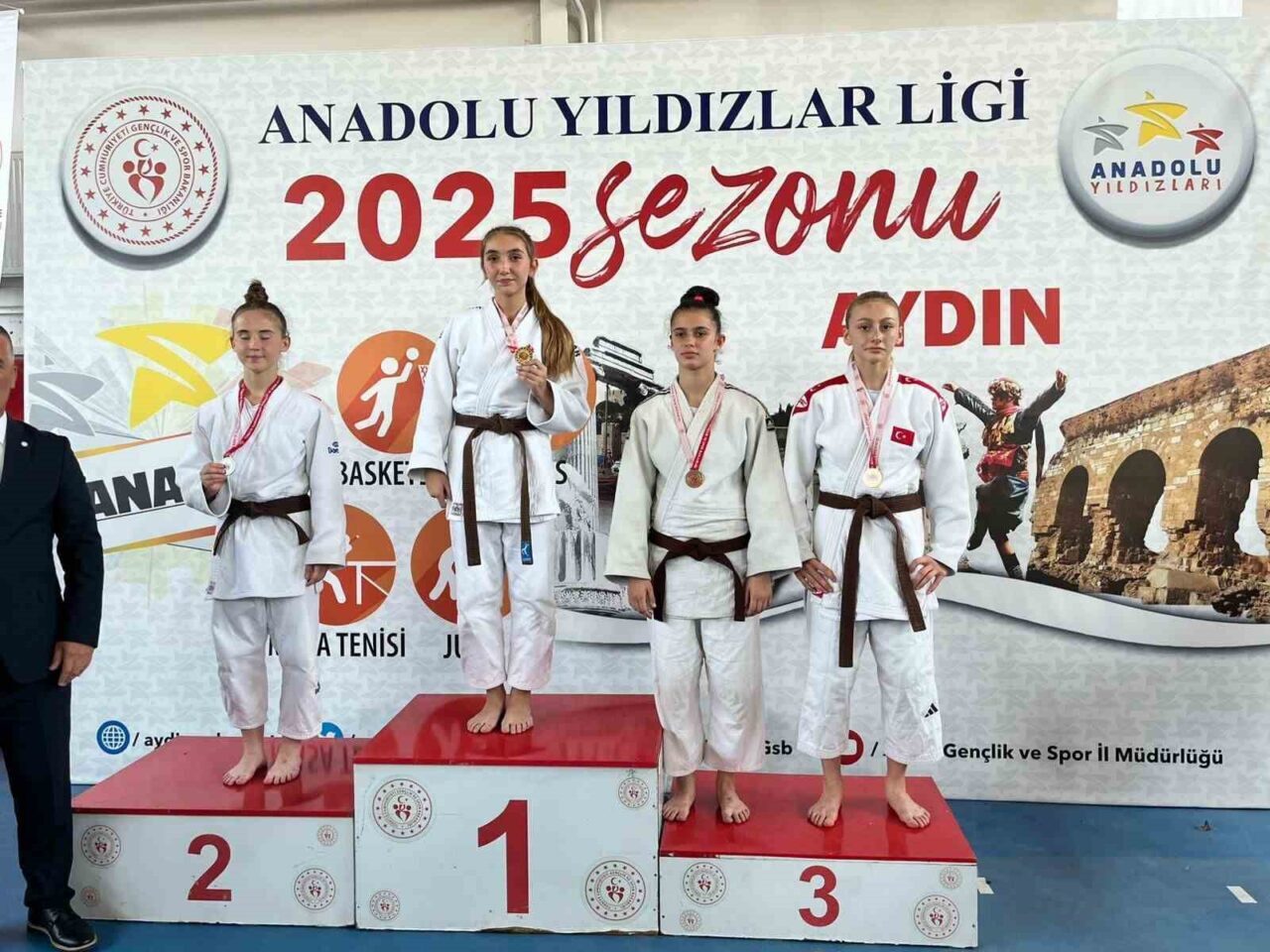 DÜZCE(İHA) – Judo Anadolu Yıldızlar Ligi Türkiye Şampiyonası’nda Düzce’nin kız