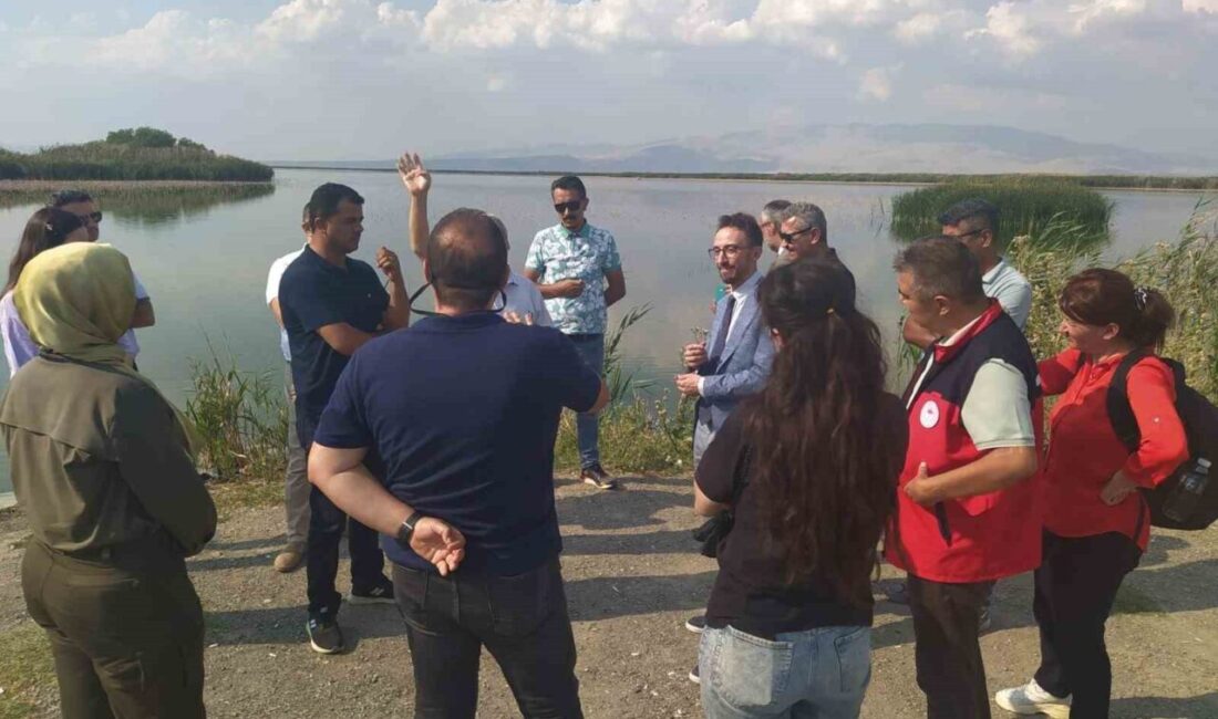 Afyonkarahisar’da Eber ve Akşehir göllerinin nesillere debisel ve keyfiyete âit