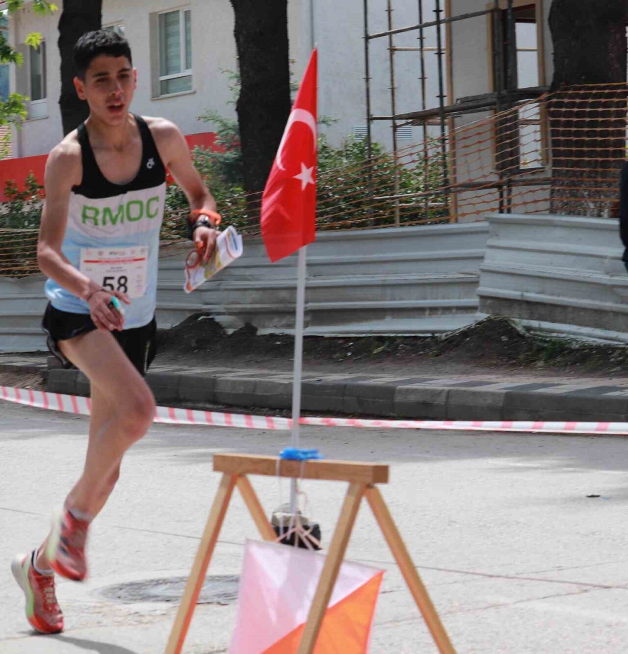 Eskişehir Borsa İstanbul Fen Lisesi öğrencisi Efe Aslan, milli takım