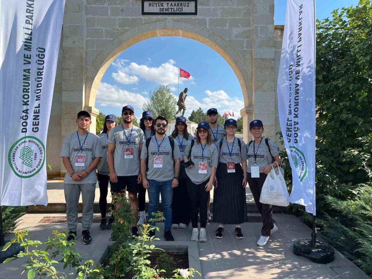 Ege Üniversitesi (EÜ) öğrencileri ve akademisyenlerinden oluşan ekip, Büyük Taarruz’un