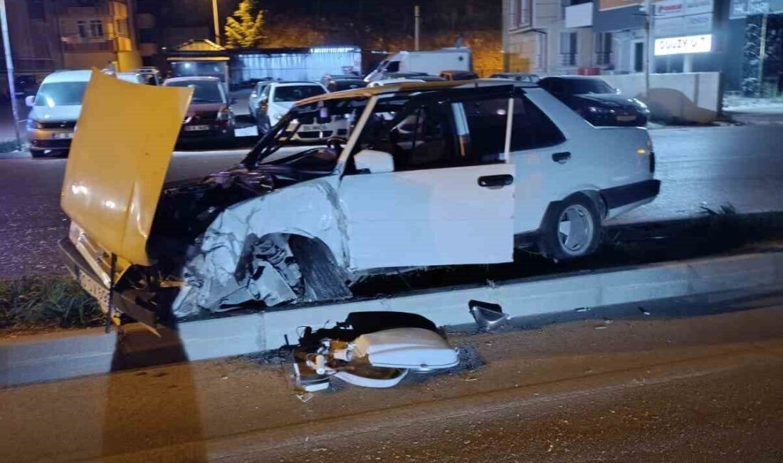 Isparta’nın Eğirdir ilçesinde alkollü olduğu belirlenen sürücü, aracın kontrolünü kaybederek