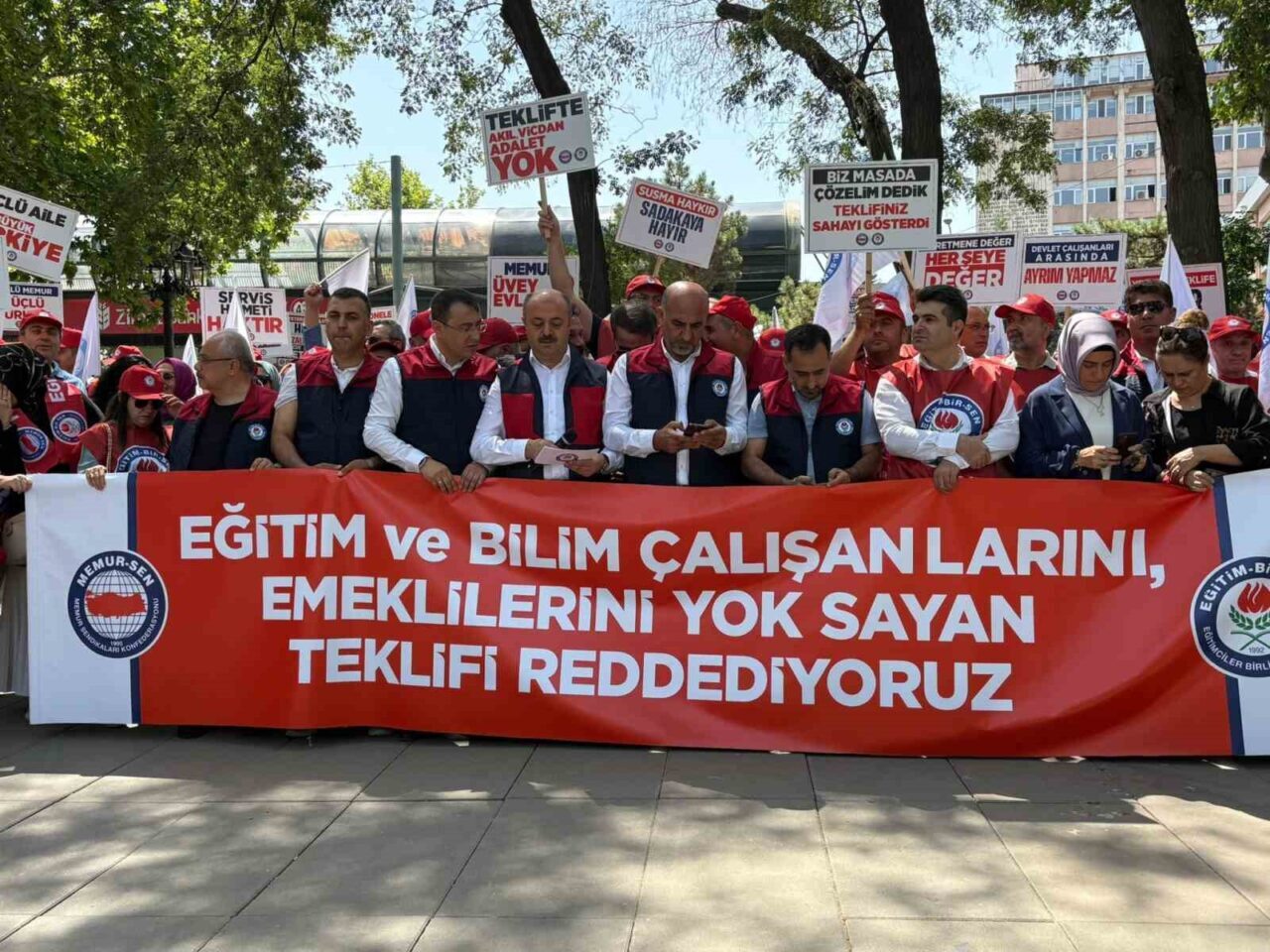 Eğitimciler Birliği Sendikası (Eğitim-Bir-Sen) 8. Dönem Toplu Sözleşme çerçevesinde Milli