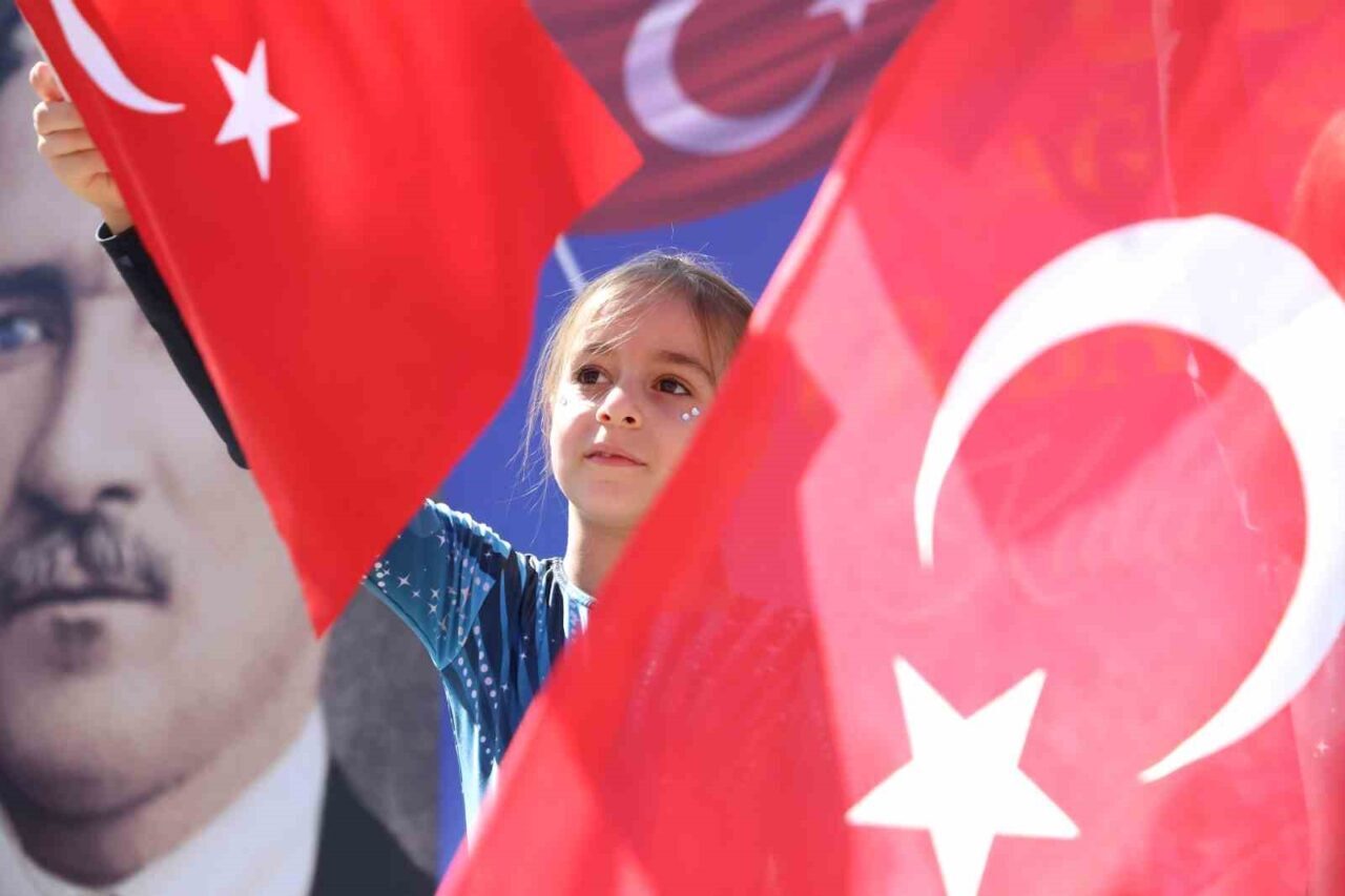 Elazığ’da 30 Ağustos Zafer Bayramının 103’üncü yıl dönümü düzenlenen etkinliklerle