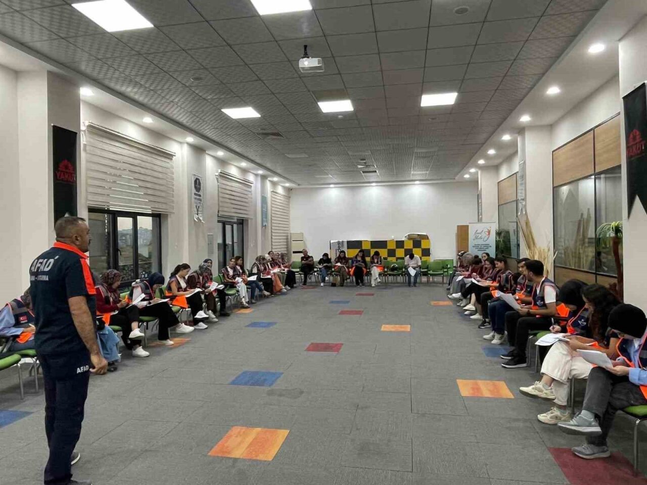 Elazığ’da AFAD, gönüllülerine yönelik eğitim programları aralıksız devam ediyor. Elazığ’da