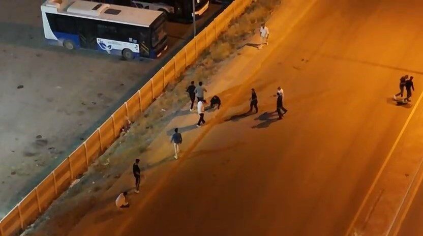 Elazığ’da iki grup arasında çıkan tekmeli yumruklu kavga, dron ile