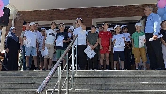 Elazığ’da Mescid-i Aksa Kur’an kursu tarafından düzenlenen eğitimler sona ererken