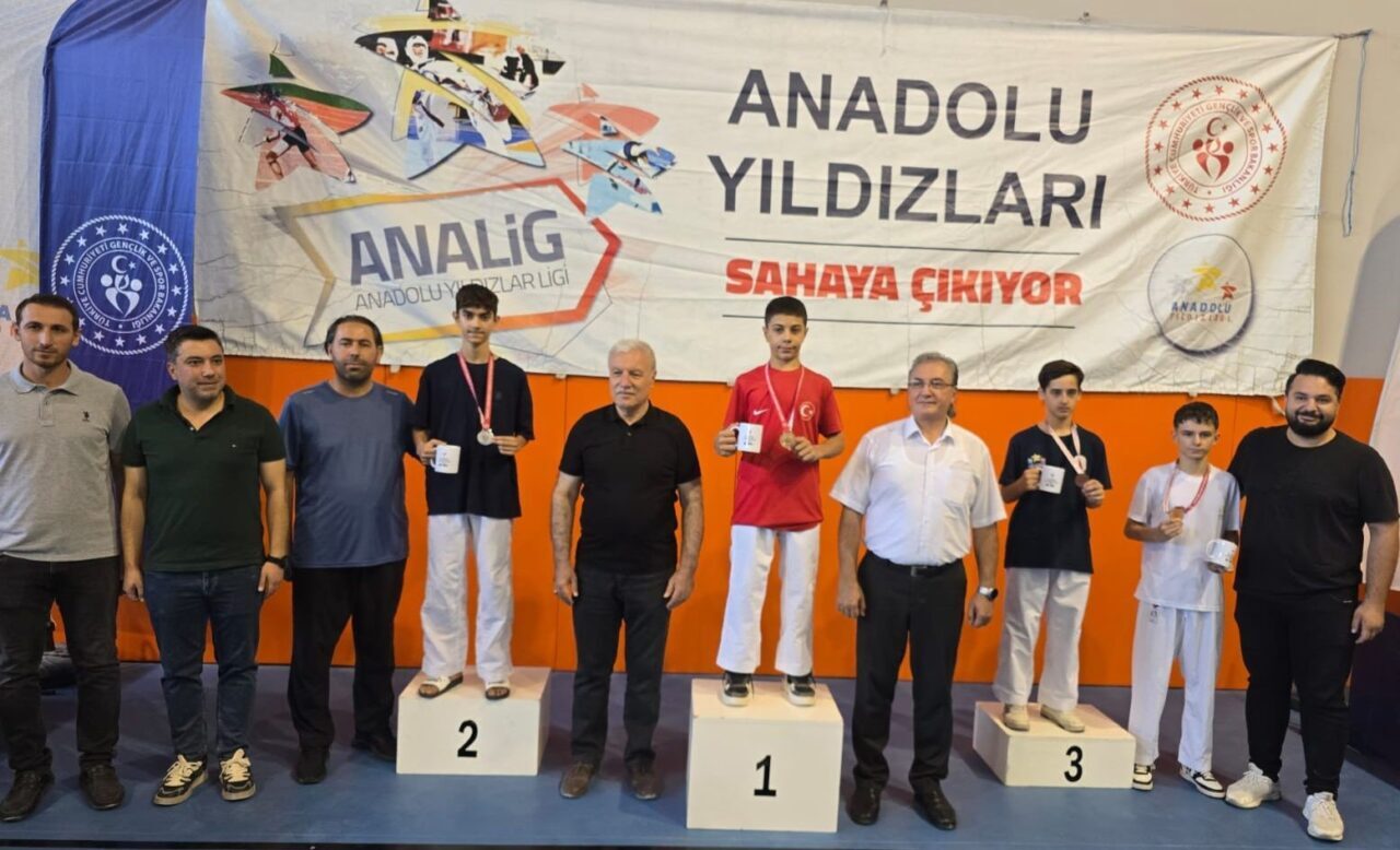 Anadolu Yıldızlar Ligi (ANALİG) Karate Türkiye Şampiyonası’nda Elazığlı sporcu Ali