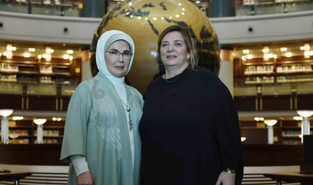 Cumhurbaşkanı Recep Tayyip Erdoğan’ın eşi Emine Erdoğan, Türkiye’ye resmi ziyaret