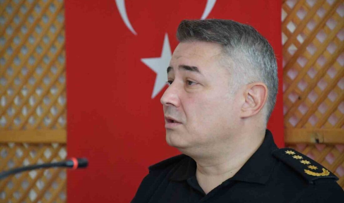 Ardahan il emniyet Müdürü Gökalp Şener, basın mensupları ile bir