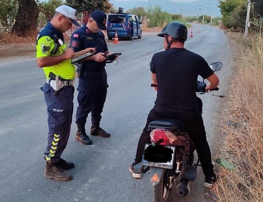 Manisa İl Emniyet Müdürlüğü Trafik Denetleme Şube Müdürlüğü ile İlçe