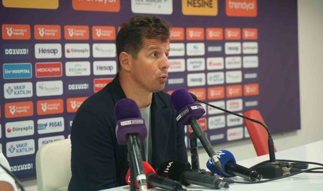 Antalyaspor Teknik Direktörü Emre Belözoğlu, Fatih Karagümrük maçının ardından yaptığı