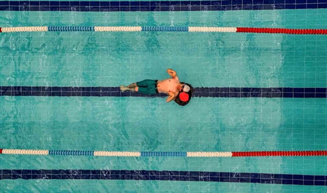 Ümraniye Belediyesi Spor Kulübü’nün başarılı sporcularından Samet Çaputoğlu, azmi ve