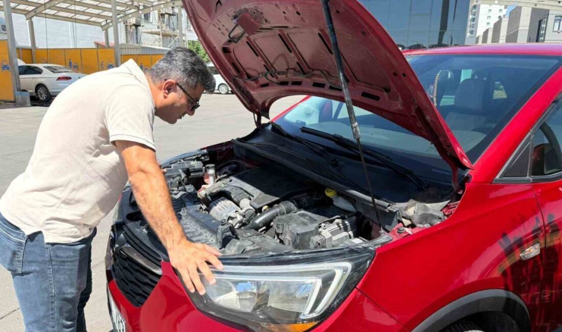 2018 yılında görme ve duyma engelli olarak dünyaya gelen oğlunun
