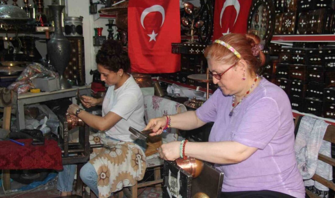 Gaziantep’te asırlardır hassas ve ince işçiliği nedeniyle genellikle erkekler tarafından