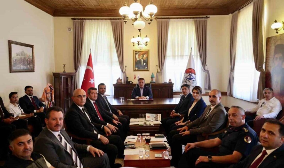 Bilecik Valisi Faik Oktay Sözer başkanlığında, Söğüt Belediye Başkanı Ferhat