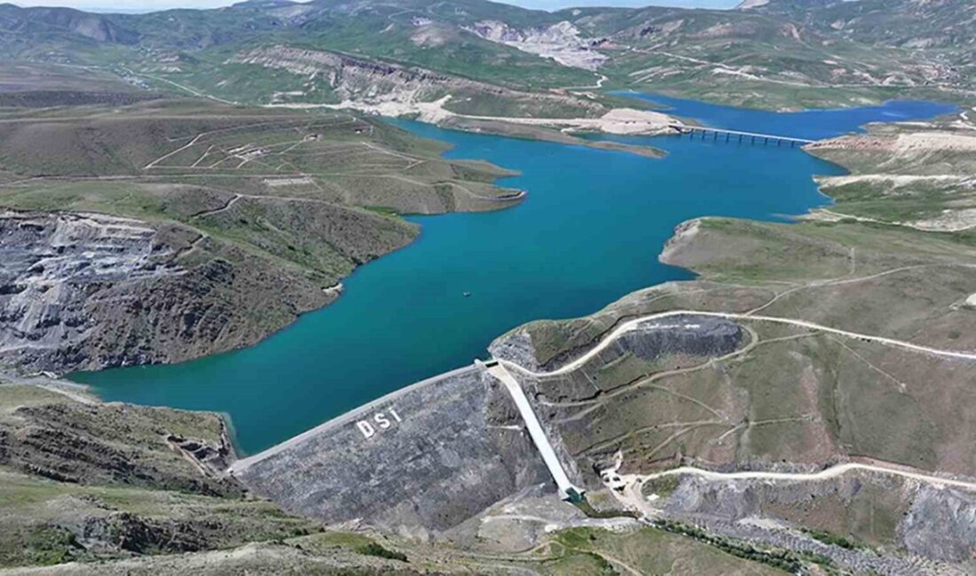 Erzincan Turnaçayırı Barajı sulaması ile 149 bin dekar arazi sulanacak.