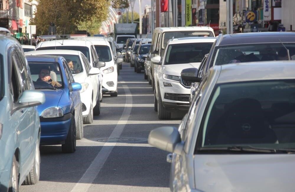 Erzincan’da temmuz ayı itibariyle trafiğe kayıtlı araç sayısı 81 bin