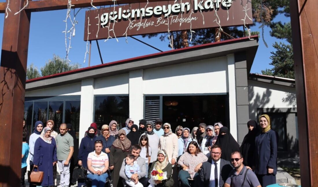 Erzurum Büyükşehir Belediyesi, özel gereksinimli bireylerin ailelerini bir araya getirdi.