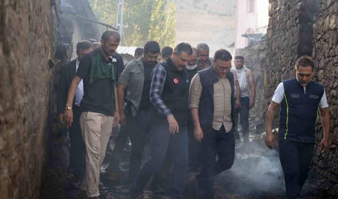 Erzurum’un Yakutiye ilçesine bağlı Kırmızıtaş Mahallesi’nde yaklaşık 6 saattir devam