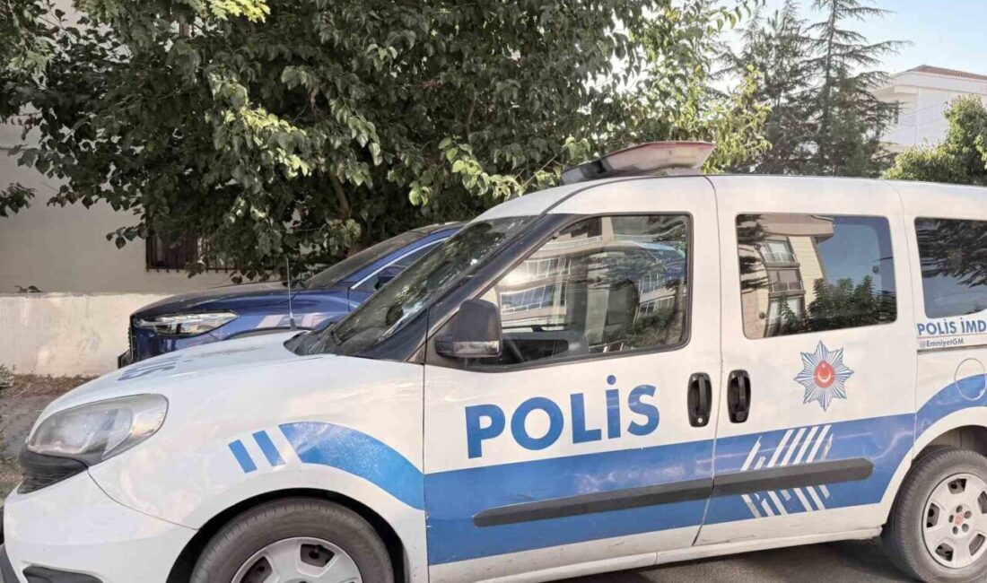 Afyonkarahisar’da bir şahıs evinin önünde uğradığı silahlı saldırı sonucu bacağından