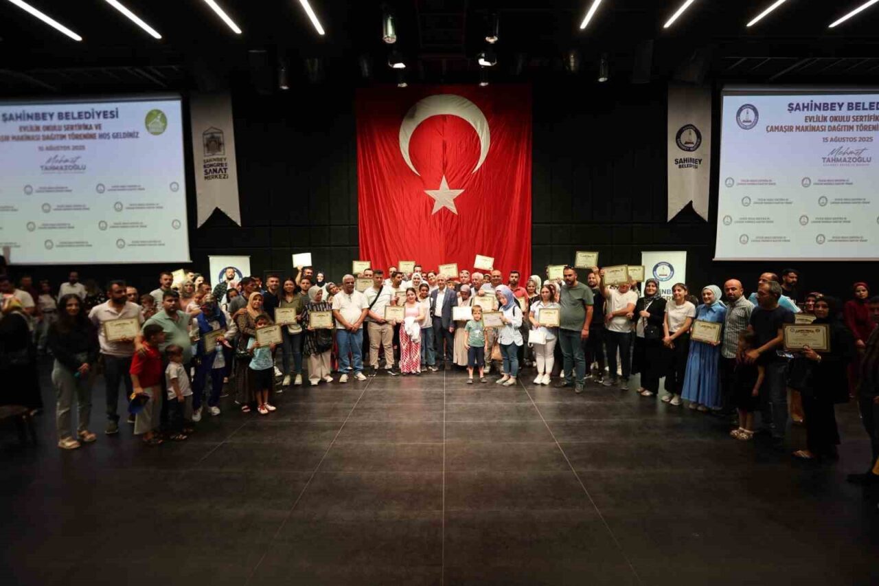 Şahinbey Belediyesi tarafından aile kurumunu güçlendirmek ve evliliklerin daha sağlam