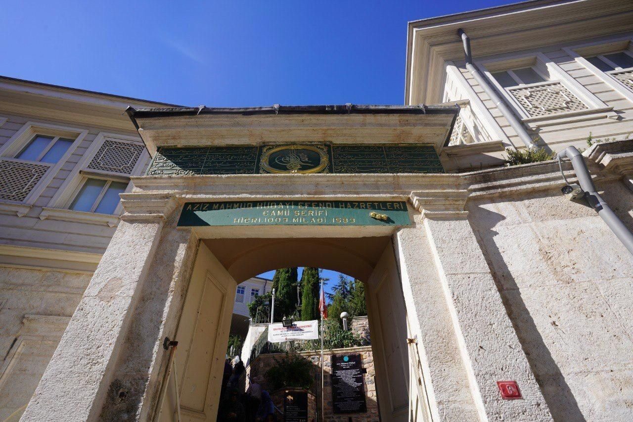 Fatih Belediyesi, vatandaşları İstanbul’un manevi iklimiyle buluşturma amacıyla “Boğaz’ın Manevi