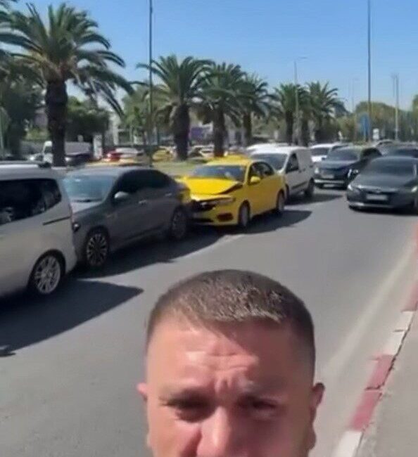 İstanbul Fatih’te iki ayrı noktada meydana gelen zincirleme trafik kazalarında